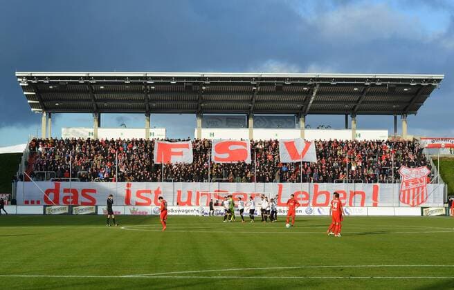 Choreografie der Fans vom FSV Zwickau, FSV Zwickau vs. Preussen Muenster, Fussball, 3. Liga, 27.11.2016, Zwickau Copyright: xHarzer Eibner-Pressefotox EP_BHR