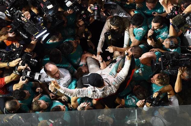World Champion Nico Rosberg; Mercedes Grand Prix, formula 1 GP, Abu Dhabi, Yas Marina Circuit, VAE, 27.11.2016 Photo:mspb Jerry Andre World Champion Nico Rosberg; Abu Dhabi,