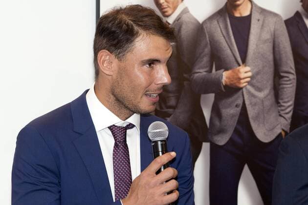 Tennis, Rafael Nadal - Werbetermin für Tommy Hilfiger Spanish tennis player Rafa Nadal speaks during the presentation of Tommy Hilfiger s Fall 2016 campaign, of which he is brand ambassador, in Madrid, Madrid Community, Spain, 28 November 2016. EFE Javier Liano RAFA NADAL PRESENTS TOMMY HILFIGER S NEW COLLECTION IN MADRID !ACHTUNG: NUR REDAKTIONELLE NUTZUNG!  MAD001 20161129-636159746215953589