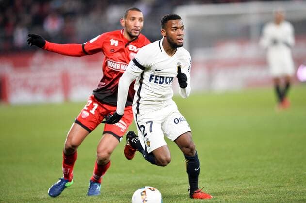 27 THOMAS LEMAR (asm) - 21 Yunis ABDELHAMID (dij) FOOTBALL : Dijon FCO vs AS Monaco - Ligue 1 - 29 11 2016 AnthonyBIBARD FEP Panoramic 