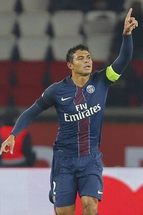 Fußball, Paris St. Germain - SCO Angers joie Thiago Silva (PSG) FOOTBALL : Paris Saint Germain (PSG) vs SCO Angers - Ligue 1 - 30 11 2016 GwendolineLeGoff Panoramic 