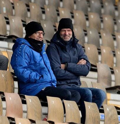 01.12.2016, xfux, Fussball 1.Bundesliga, SV Darmstadt 98 Training, emspor emonline, v.l. Trainer Norbert Meier (SV Darmstadt 98), Sportdirektor, Sportlicher Leiter Holger Fach (SV Darmstadt 98) Darmstadt