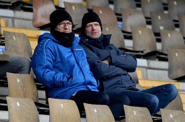01.12.2016, xfux, Fussball 1.Bundesliga, SV Darmstadt 98 Training, emspor emonline, v.l. Trainer Norbert Meier (SV Darmstadt 98), Sportdirektor, Sportlicher Leiter Holger Fach (SV Darmstadt 98) Darmstadt
