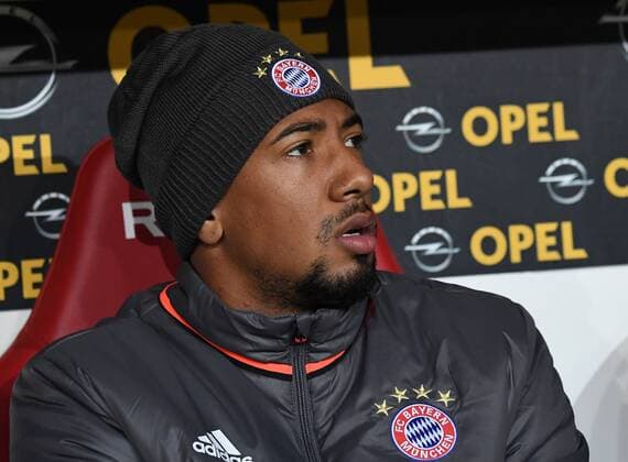 02.12.2016, xjhx, Fussball 1.Bundesliga, 1.FSV Mainz 05 - FC Bayern Muenchen, emspor, v.l. Jerome Boateng (FC Bayern Muenchen) Mainz