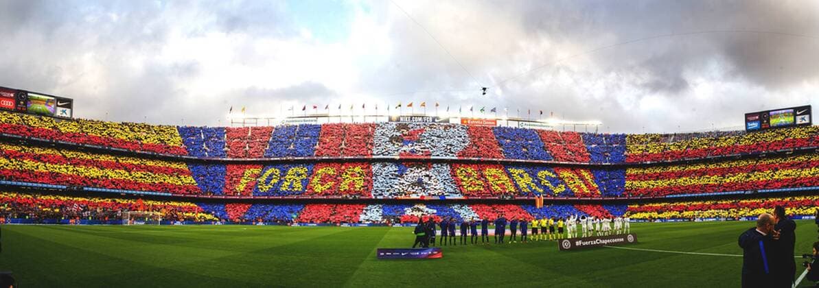 Fußball, Stadiongeschichte FC Barcelona Themen der Woche - SPORT Bilder des Tages - SPORT Tiffo before the spanish La Liga match between Futbol Club Barcelona and Real Madrid at Camp Nou Stadium in Barcelona , Spain. Decembe r03, 2016.  (20161203041)