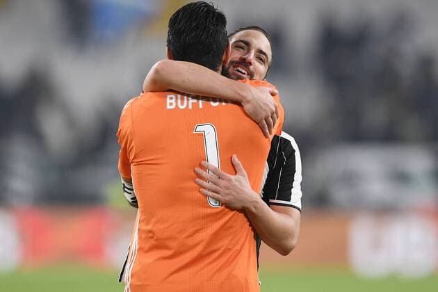 Mg Torino 03 12 2016 - campionato di calcio serie A Juventus-Atalanta: Gonzalo Higuain-Gianluigi Buffon 