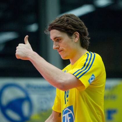 Zufriedenheit bei Tomas ROUSSEAUX ( 14, FN). Volleyball, TSV Herrsching (HER) - VfB Friedrichshafen (FN), Bundesliga, 7.Spieltag, Saison 2016 2017, am 03.12.2016 in Herrsching N I K O L A U S H A L L E Deutschland. x20161203_109x