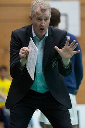 Friedrichshafen-Trainer Vital HEYNEN (FN). Volleyball, TSV Herrsching (HER) - VfB Friedrichshafen (FN), Bundesliga, 7.Spieltag, Saison 2016 2017, am 03.12.2016 in Herrsching N I K O L A U S H A L L E Deutschland. x20161203_110x