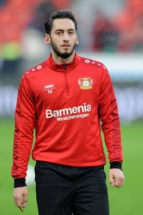 Hakan Calhanoglu ( Bayer 04 Leverkusen ) 03.12.2016 --- Fussball --- 1. Bundesliga --- Bayer 04 Leverkusen vs SC Freiburg Foto : Thienel Eibner Leverkusen Copyright: xThienel Eibner-Pressefotox EP_TTL