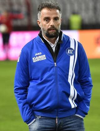 02.12.2016 - Fussball - Saison 2016 2017 - 2. Fussball - Bundesliga - 15. Spieltag: Karlsruher SC Karlsruhe KSC - SpVgg Greuther Fürth - - Tomas Oral (Trainer Karlsruher SC )