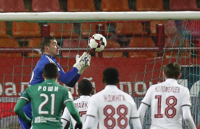 MOSCOW, RUSSIA - DECEMBER 4, 2016: Terek Grozny s goalkeeper Yevgeny Gorodov makes a save in the 2016 17 Russian Premier League Round 17 football match against Lokomotiv Moscow at Lokomotiv Stadium. FC Lokomotiv Moscow won the game 2-0. Mikhail Japaridze TASS  TS039E37