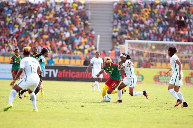 (161204)--YAOUNDE, Dec. 4, 2016 -- Nigerian national women football team competes with Cameroonian national women football team during the final of of the 10th edition of African Women Cup of Nations in Yaounde, Cameroon, Dec. 3, 2016. Nigerian national women football team won the 10th Africa Women Cup of Nations (AFCON) after defeating Cameroonian national women football team by 1:0 in the final on Saturday in Cameroonian capital Yaounde s Ahmadou Ahidjo Stadium.) CAMEROON-YAOUNDE-FOOTBALL-AFRICAN WOMEN CUP OF NATIONS FabricexNgon 
