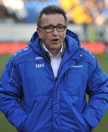 04.12.2016, xmhx, Fussball 1.Bundesliga, SV Darmstadt 98 - Hamburger SV, emspor emonline deloka, v.l. Norbert Meier (Trainer SV Darmstadt 98) Darmstadt