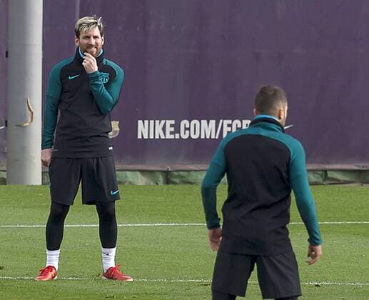 05.12.2016, xslx, Fussball UEFA Champions League, Fussball UEFA Champions League, FC Barcelona Barca - Borussia Moenchengladbach Training und Pressekonferenz, emspor, v.l. Lionel Messi (FC Barcelona) Barcelona