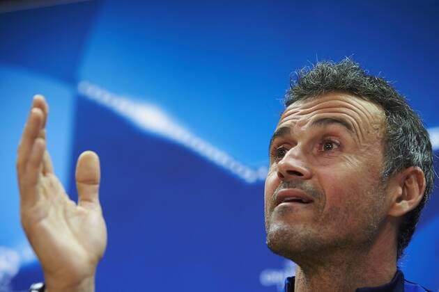 FC Barcelona Barca s head coach Luis Enrique addresses a press conference PK Pressekonferenz at the Camp Nou stadium in Barcelona city, Catalonia, north-eastern Spain, 05 December 2016. FC Barcelona will face Borussia Moenchenglabach in a Champions League match on 06 December 2016. FC Barcelona press conference !ACHTUNG: NUR REDAKTIONELLE NUTZUNG!  20161205-636165450107404462
