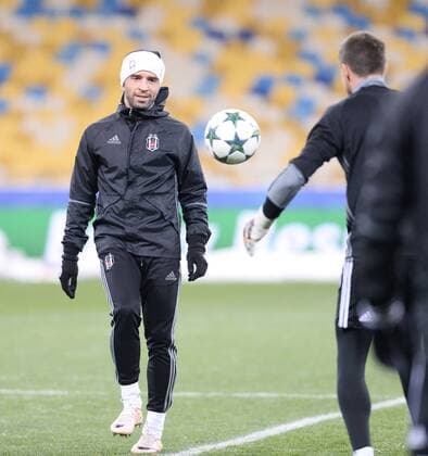 Besiktas players during a training session at NSK Olympiyskiy Stadium in Kiev, Ukraine on December 05 2016, a day before their UEFA Champions League group B match agaimnst Dynamo Kiev. Pictured: Gokhan Gonul 