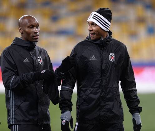 Besiktas players during a training session at NSK Olympiyskiy Stadium in Kiev, Ukraine on December 05 2016, a day before their UEFA Champions League group B match agaimnst Dynamo Kiev. Pictured: Marcelo (R) , Atiba Hutchinson (L). 