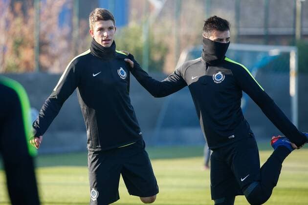 Club s Brandon Mechele and Club s Dion Cools pictured during a training session of Belgian soccer team Club Brugge, Tuesday 06 December 2016, in Brugge. Tomorrow Club is playing the sixth and last game of the group stage, in the group G of the Champions League competition against Dannish club Kopenhagen. BRUNOxFAHY  x04991254x