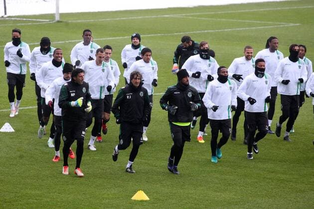 WARSZAWA 06.12.2016 OFFICIAL TRAINING SPORTING LISBON PLAYERS FOOTBALL CHAMPIONS LEAGUE SEASON 2016 2017  161206MSZ007