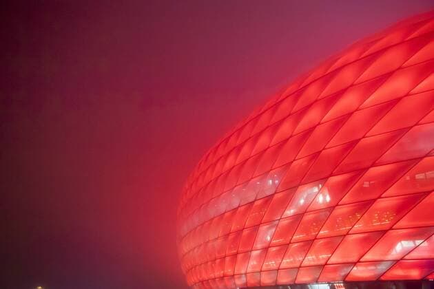 GER, UEFA CL, Feature C Bayern Muenchen (GER) vs Atletico Madrid (ESP) 06.12.2016, Allianz Arena, Muenchen, GER, UEFA CL, FC Bayern Muenchen (GER) vs Atletico Madrid (ESP) , Gruppe D, im Bild Feature Allianz Arena im Nebel Foto © nordphoto Straubmeier nordphotox xStraubmeier