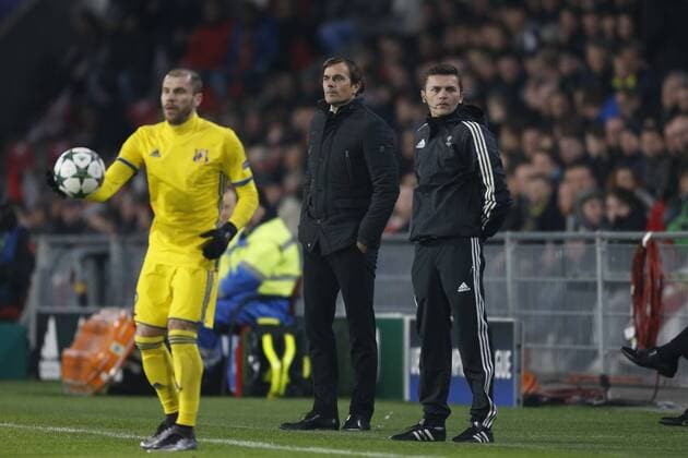 Fußball, CL, PSV Eindhoven - FK Rostow Coach Phillip Cocu of PSV (C)during the UEFA Champions League group D match between PSV Eindhoven and FK Rostov on December 06, 2016 at the Philips stadium in Eindhoven, The Netherlands. PSV v FK Rostov UEFA Champions League 2016 2017 xVIxJeroenxPutmansxIVx 6715676