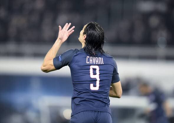 Fußball, CL, Paris St. Germain - Ludogorez Rasgrad Edinson Cavani ( PSG ) - Paris, Frankreich - FUssball, Champions League, Paris Saint Germain PSG vs. PFC Ludogorets Razgrad - 06 12 2016 FedericoPestellini Panoramic 