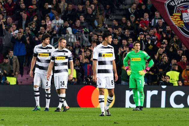 Fußball, CL, FC Barcelona - Borussia Mönchengladbach VfL Borussia Monchengladbach s Tobias Strobl , Tony Jantschke, Mahmoud Dahoud, Yann Sommer during Champions League match between Futbol Club Barcelona and VfL Borussia Mönchengladbach at Camp Nou Stadium in Barcelona , Spain. December 06, 2016.  (20161206016)