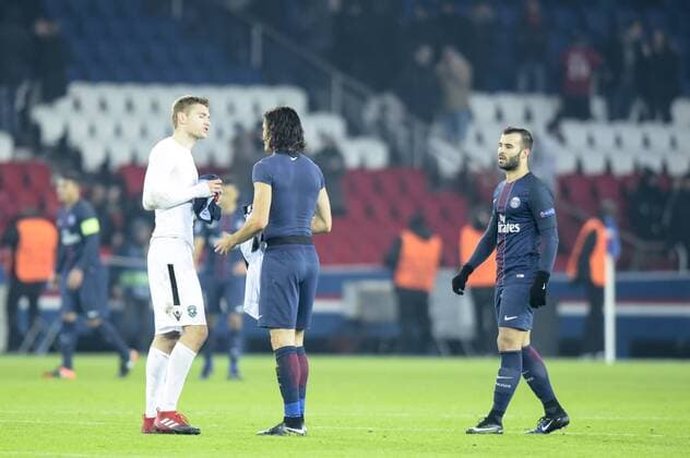 Fußball, CL, Paris St. Germain - Ludogorez Rasgrad Edinson Cavani ( PSG ) FOOTBALL : Paris Saint Germain vs Ludogorets - Champions League - Paris - 06 12 2016 FedericoPestellini Panoramic 