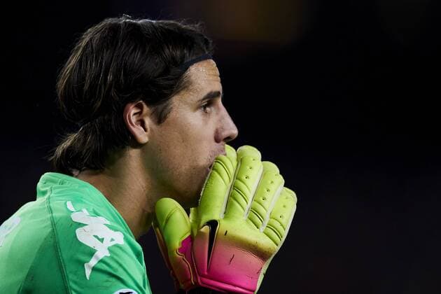 06.12.2016, xslx, Fussball UEFA Champions League, FC Barcelona Barca - Borussia Moenchengladbach, emspor, v.l. Yann Sommer (Borussia Moenchengladbach) Barcelona