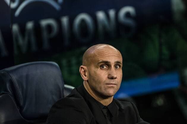 December 6, 2016 - Barcelona, Catalonia, Spain - Gladbach head coach ANDRE SCHUBERT prior to the Champions League match between FC Barcelona Barca and Borussia MoÂ¶nchengladbach at the Camp Nou stadium in Barcelona FC Barcelona 4:0 Gladbach - Champions League - ZUMAo105 20161206_zap_o105_061