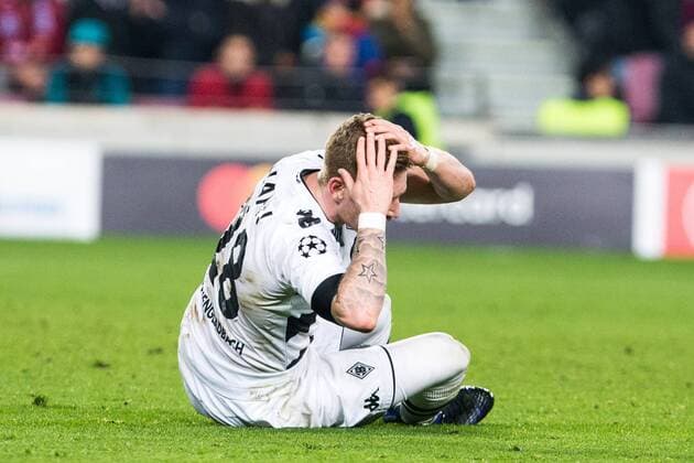 VfL Borussia Monchengladbach s Andre Hahn during Champions League match between Futbol Club Barcelona and VfL Borussia Mönchengladbach at Camp Nou Stadium in Barcelona , Spain. December 06, 2016.  (20161206110)
