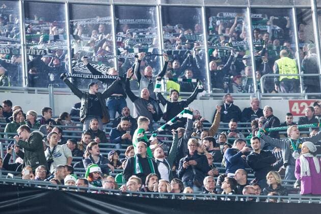 VfL Borussia Monchengladbach s supporters during Champions League match between Futbol Club Barcelona and VfL Borussia Mönchengladbach at Camp Nou Stadium in Barcelona , Spain. December 06, 2016.  (20161206005)