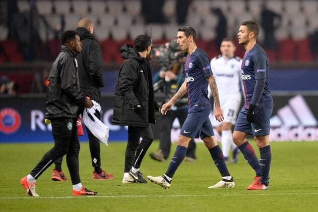 11 ANGEL DI MARIA (psg) - 21 HATEM BEN ARFA (psg) - FOOTBALL : Paris Saint Germain vs Ludogorez Razgrad - Champions League - 06 12 2016 AnthonyBIBARD FEP Panoramic 