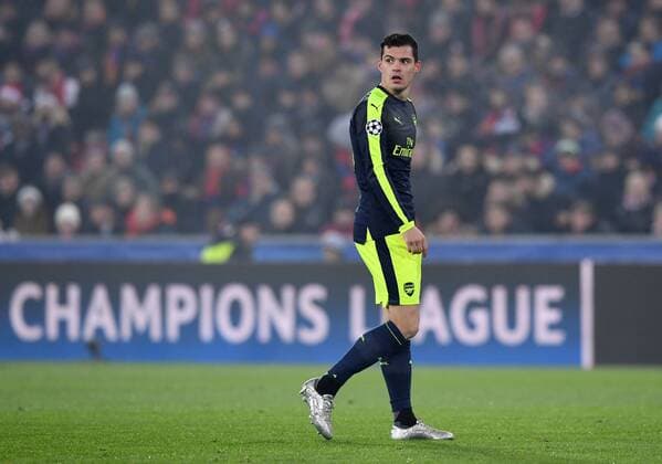 FUSSBALL CHAMPIONS LEAGUE SAISON 2016 2017 GRUPPENPHASE FC Basel - Arsenal London 06.12.2016 Granit Xhaka (Arsenal) 