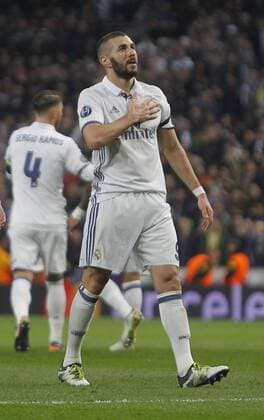 Soccer match between Real Madrid and Borussia Dortmund of the 2016 2017 Champions League, held at the Santiago Bernabeu stadium, in Madrid, December 7, 2016. Photo by J. Luis Cuesta 261 Cordon Press. Karim Benzema celebrates after scoring  xJosexLuisxCuestax xx