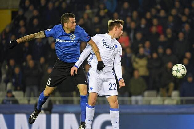 Fußball, CL, FC Brügge - FC Kopenhagen Claudemir de Souza Domingues midfielder of Club Brugge, Peter Ankersen of FC Kobenhavn FOOTBALL : FC Brügge vs FC Kopenhagen - Champions League - 07 12 2016 PhotoNews Panoramic  665586699