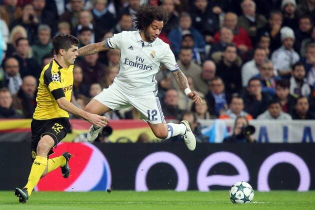 Christian Pulisic (Borussia Dortmund 22) Marcelo ( Real Madrid 12 ), Real Madrid - Borussia Dortmund, UEFA Champions League, Fussball, 07.12.2016, Madrid Copyright: xLangerx xEibner-Pressefotox EP_HLR
