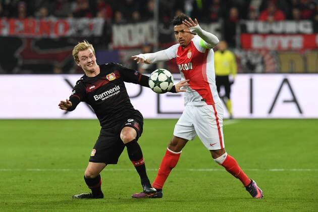 Bilder des Tages - SPORT Fussball, UEFA Champions League, Saison 2016 2017, Bayer 04 Leverkusen- AS Monaco, 07.12.2016, Bayarena Leverkusen , Julian Brandt Bayer 04 Leverkusen, Nabil Dirar, AS Monaco,