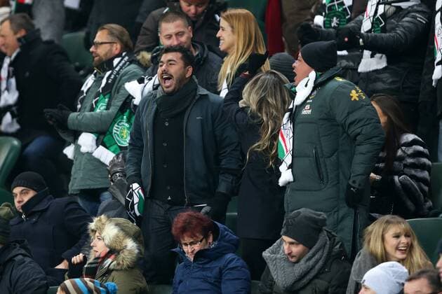 Fußball, CL, Legia Warschau - Sporting Lissabon 07.12.2016 WARSZAWA, FOOTBALL, UEFA CHAMPIONS LEAGUE - LEGIA WARSZAWA - SPORTING LISBON: BRAT GUILHERME  161207PYK0140