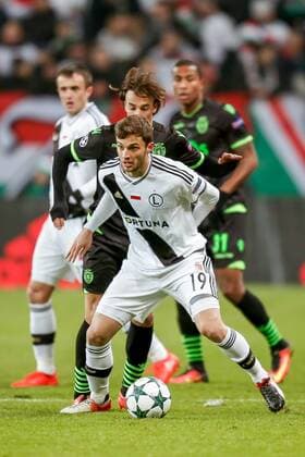 Fußball, CL, Legia Warschau - Sporting Lissabon 07.12.2016 WARSZAWA, FOOTBALL, UEFA CHAMPIONS LEAGUE - LEGIA WARSZAWA - SPORTING LISBON: BARTOSZ BERESZYNSKI  20161207FNDN009