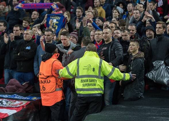 Football - 2016 2017 UEFA Champions League - Group E: Tottenham Hotspur vs. CSKA Moscow Stewards hold back the CSKA fans at Wembley. COLORSPORT DANIEL BEARHAM  tot_csk