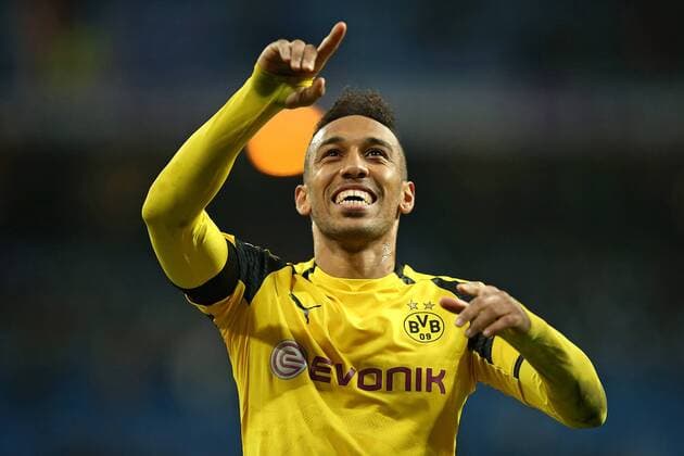 Bilder des Tages - SPORT 07.12.2016, Fussball Champions-League 2016 2017, Vorrunde 6.Spieltag, Real Madrid - Borussia Dortmund im Estadio Santiago Bernabeu Madrid (Spanien). Schlussjubel Pierre-Emerick Aubameyang (Dortmund) 
