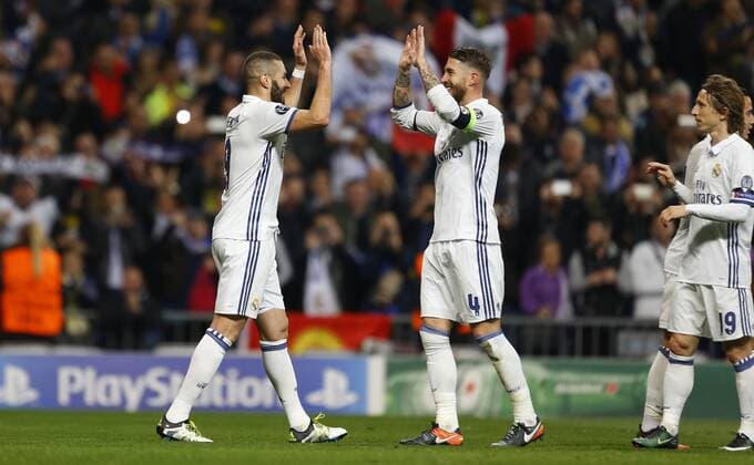 Champions League match played between Real Madrid and Borussia Dortmund. In this picture, Benzema scores celebrates first goal. xAngelxRiverox 