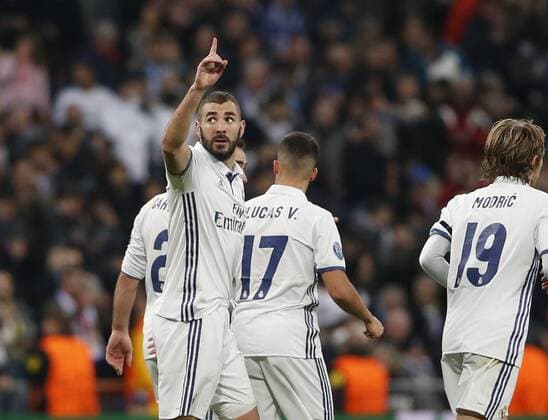 Champions League match played between Real Madrid and Borussia Dortmund. In this picture, Benzema xChemaxReyx 