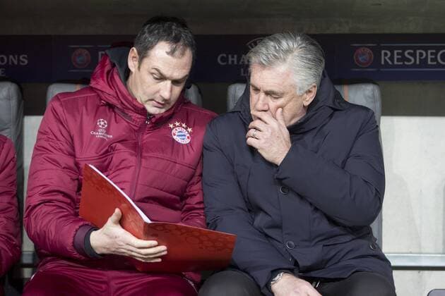 Co-Trainer Paul CLEMENT (M) und Bayern - Trainer Carlo ANCELOTTI (M, rechts). Fussball, FC Bayern Muenchen (M) - Atletico Madrid (CAM) 1:0, UEFA Championsleague, Saison 2016 2017, Vorrunde, Gruppe D, am 06.12.2016 in Muenchen A L L I A N Z A R E N A Deutschland.