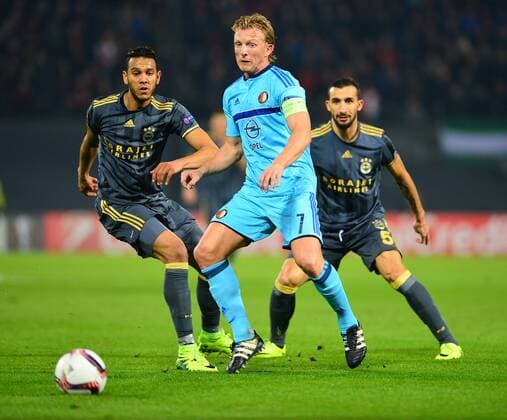 UEFA Europa League Group A day 6 match between Feyenoord and Fenerbahce at De Kuip Stadium in Rotterdam , Netherlands , December 08 , 2016. Pictured: Josef de Souza (L) of Fenerbahce and Dirk Kuyt (R) of Feyenoord. 