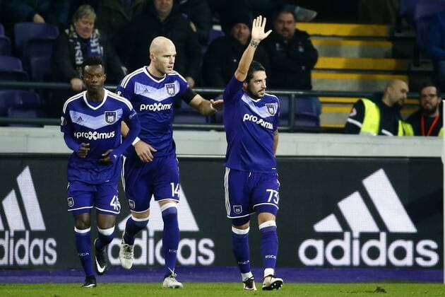 ANDERLECHT, BELGIUM - DECEMBER 08 : Nicolae Stanciu midfielder of RSC Anderlecht scores an,d celebrates during the Europa League match between RSC Anderlecht and AS.Saint Etienne in Anderlecht, Belgium , 08 12 2016. FOOTBALL : Anderlecht vs st etienne - UEFA ligue europa - 08 12 2016 PHOTONEWS PANORAMIC 
