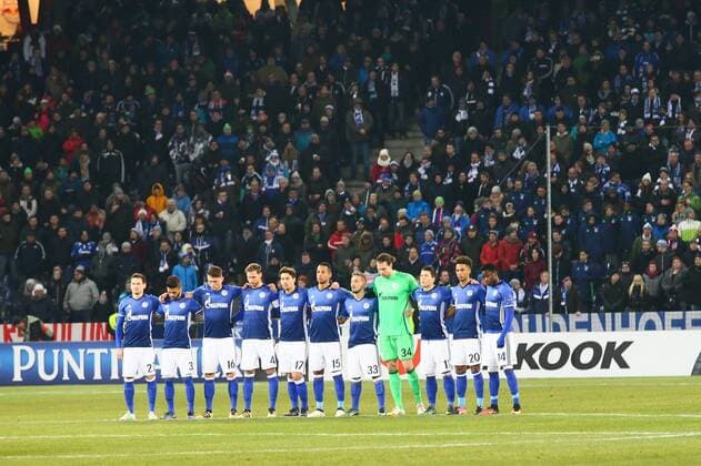SOCCER - UEFA EL, RBS vs Schalke SALZBURG,AUSTRIA,08.DEC.16 - SOCCER - UEFA Europa League, group stage, Red Bull Salzburg vs FC Schalke 04. Image shows the team of Schalke. GEPAxpictures xFelixxRoittner