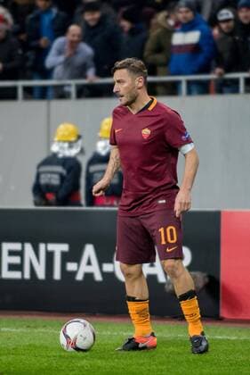 UEFA Europa League 2016-2017, Group E game between FC Astra Giurgiu (ROU) and AS Roma (ITA) December 2016 December 8, 2016: Francesco Totti 10 of AS Roma during the UEFA Europa League 2016-2017, Group E game between FC Astra Giurgiu (ROU) and AS Roma (ITA) at National Arena, Bucharest, Romania ROU. Foto: