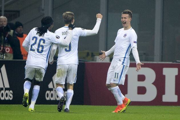 Jubel Tor Lukas Marecek Sparta Praga 1-1. Celebration goal Europa League 2016 2017 Inter Mailand - Sparta Prag giuseppexceleste